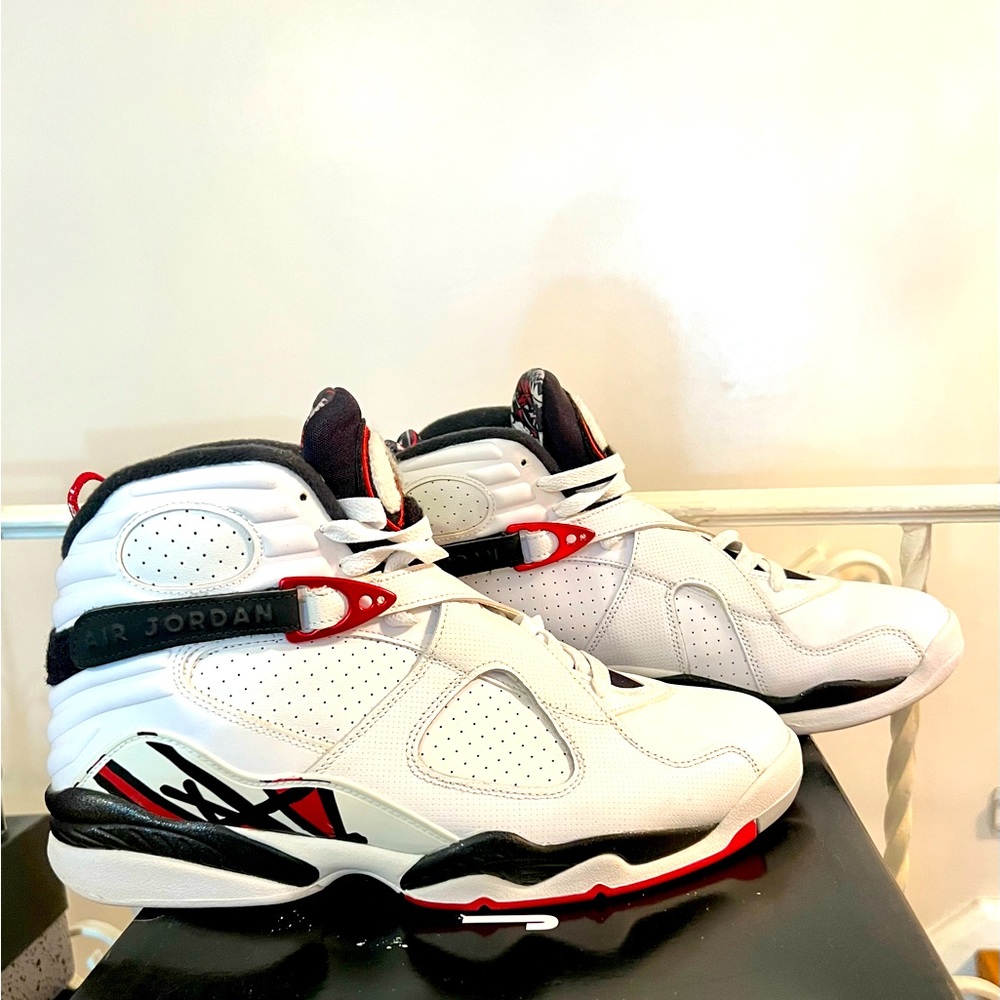 Air Jordan Retro 8